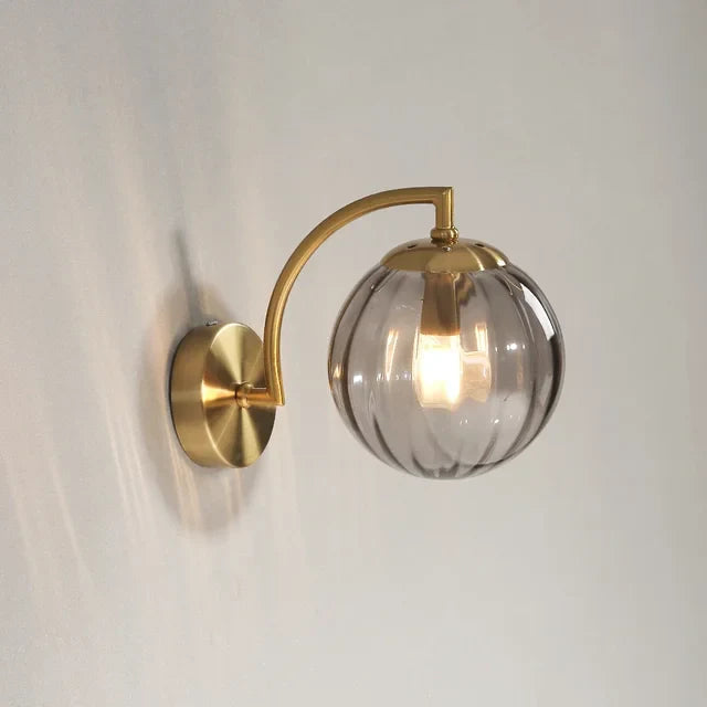 LuminaNordic | Élégante Applique Murale Design en Verre LED 3