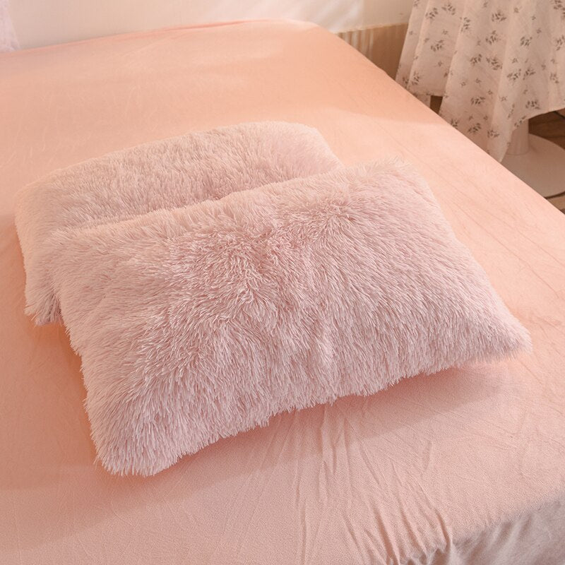 ZinoPlush - Soft Plush Bedding Set with Zipper Closure