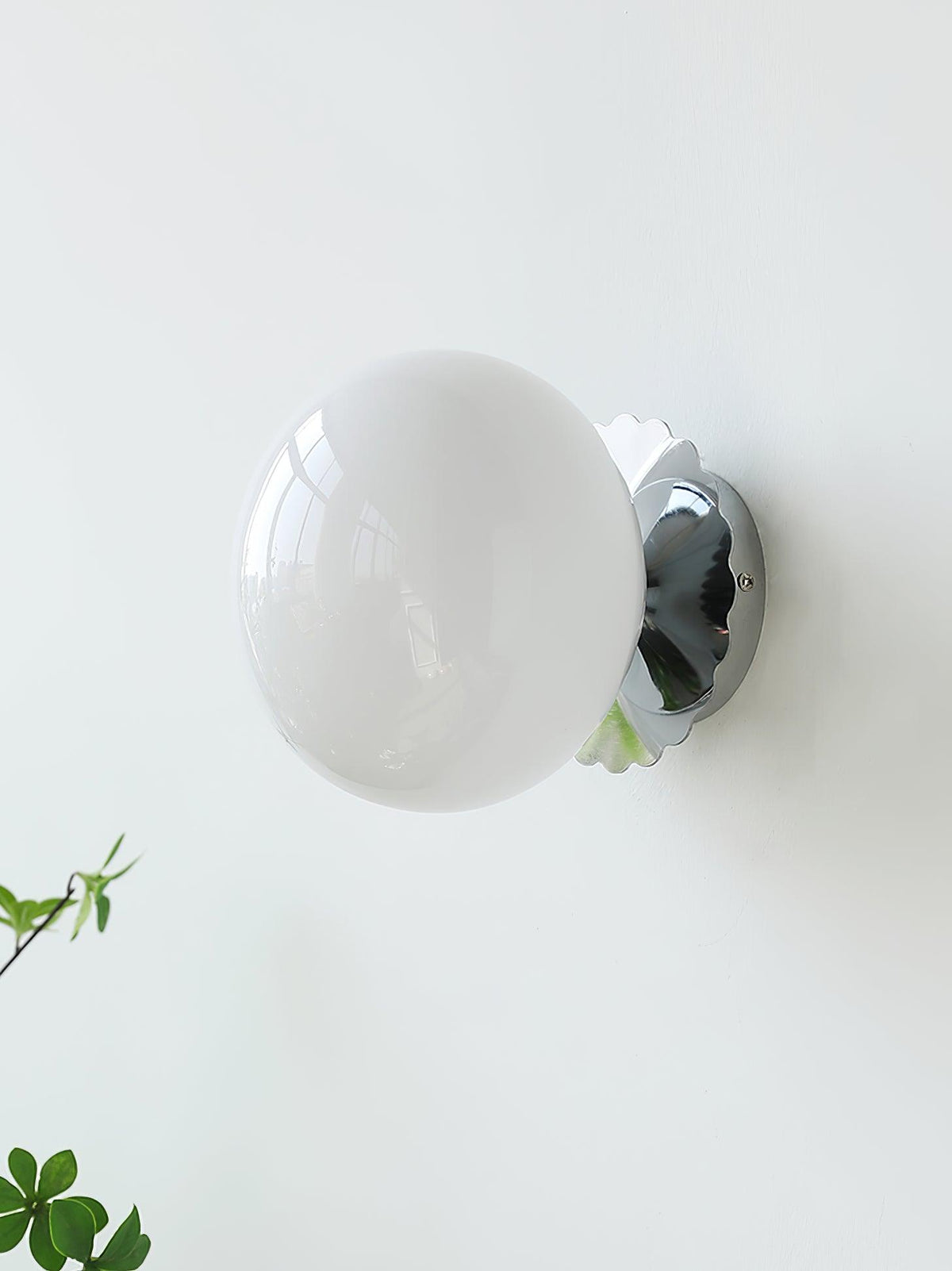 Tamrose - Pink Glass Wall Sconce for Elegant Interiors