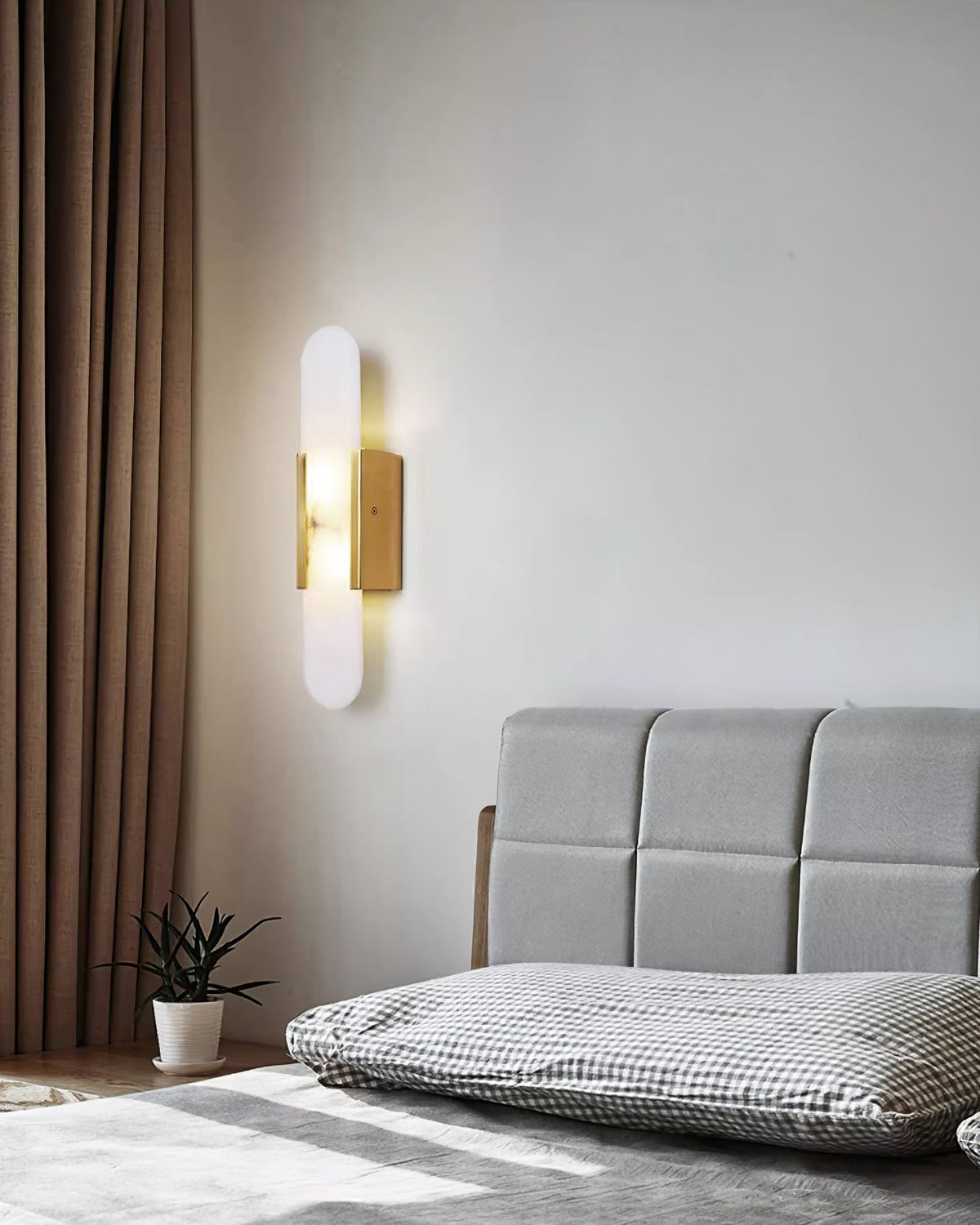 Melange - Handmade Alabaster Wall Sconce