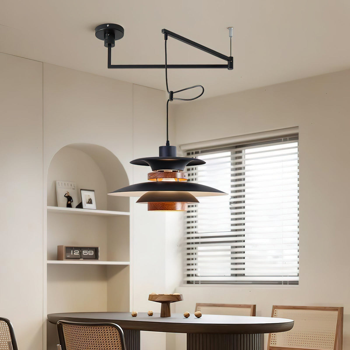 Mercero Elegance - Scandinavian LED Pendant with Four Shades