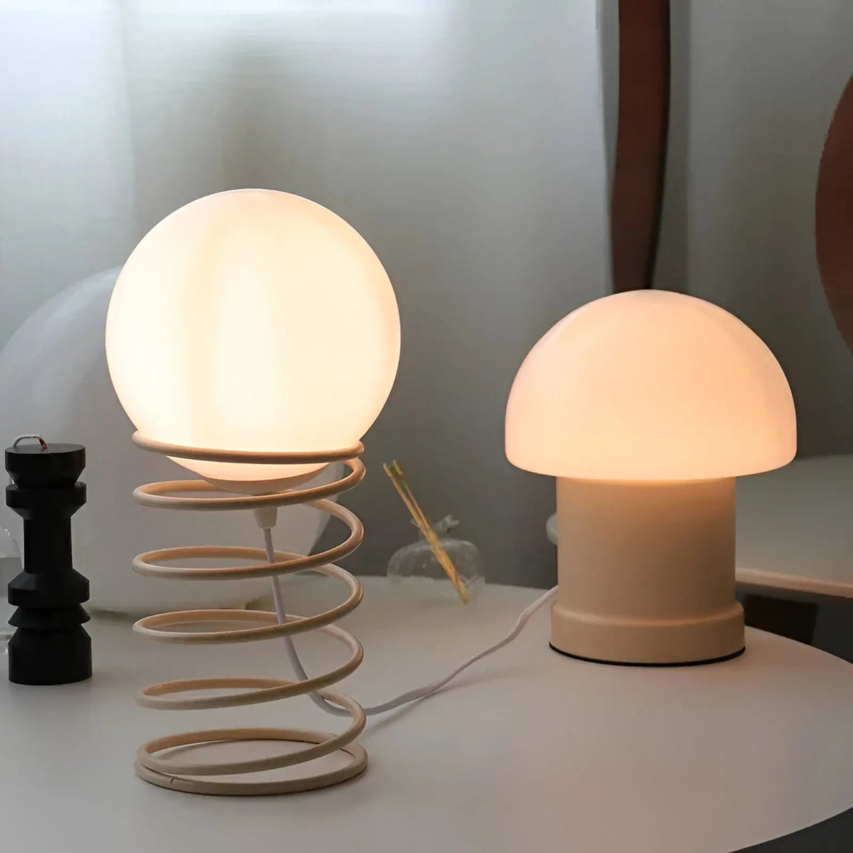 Spring Moon Glow - Elegant Moon Lamp with Adjustable Celestial Light