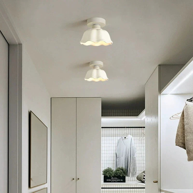 GleamSphere - Elegant Ceramic and Glass Chandelier for Living Room