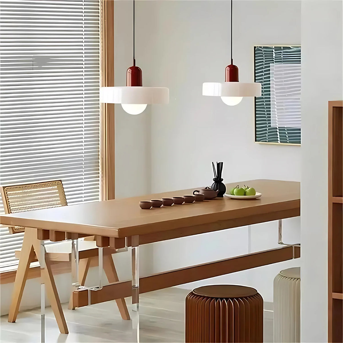 Celeste Élégance - Metal and Glass Pendant Light