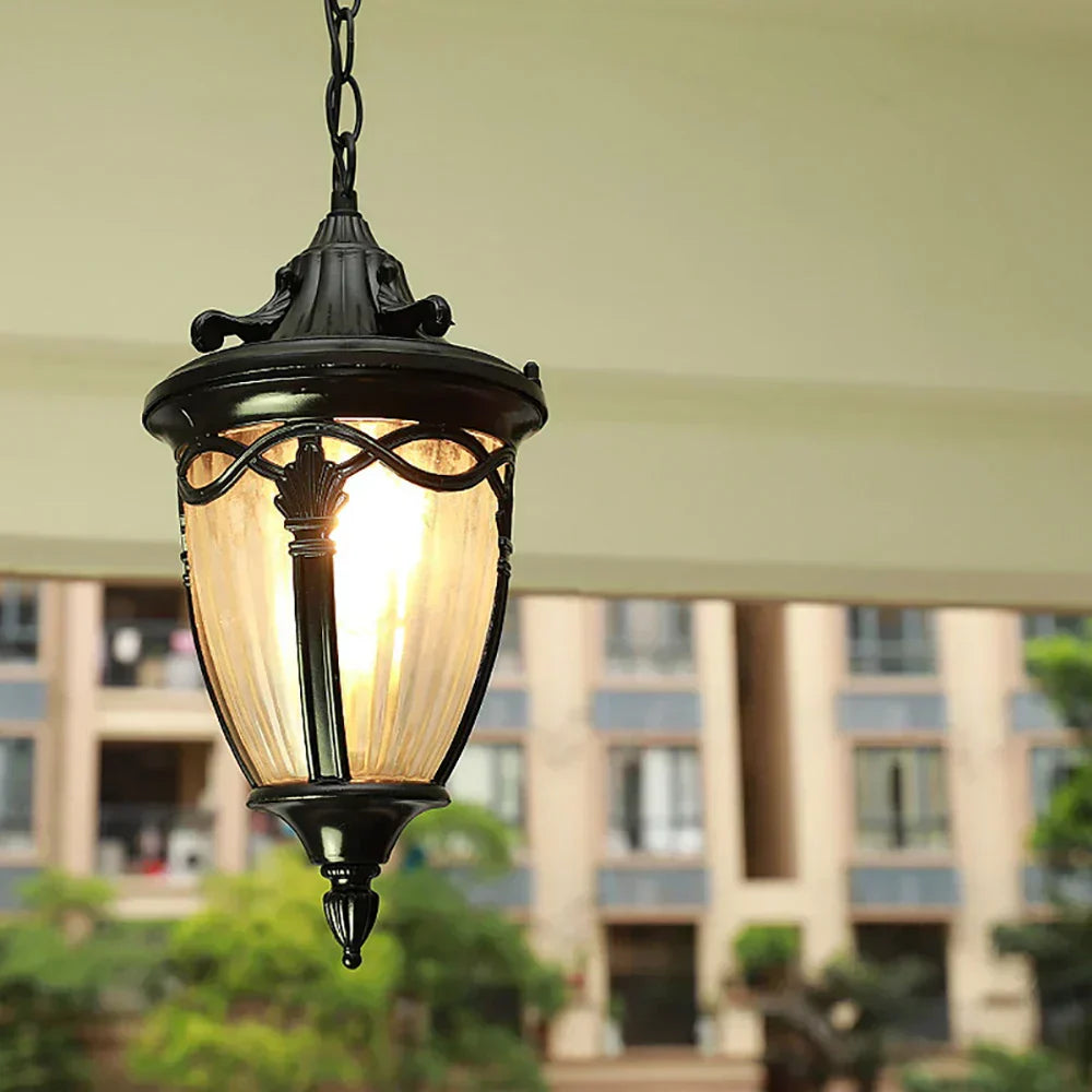 Uambra - Vintage Elegant Pendant Light for a Warm Ambiance