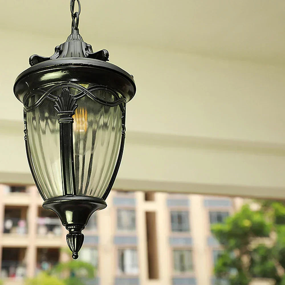 Uambra - Vintage Elegant Pendant Light for a Warm Ambiance