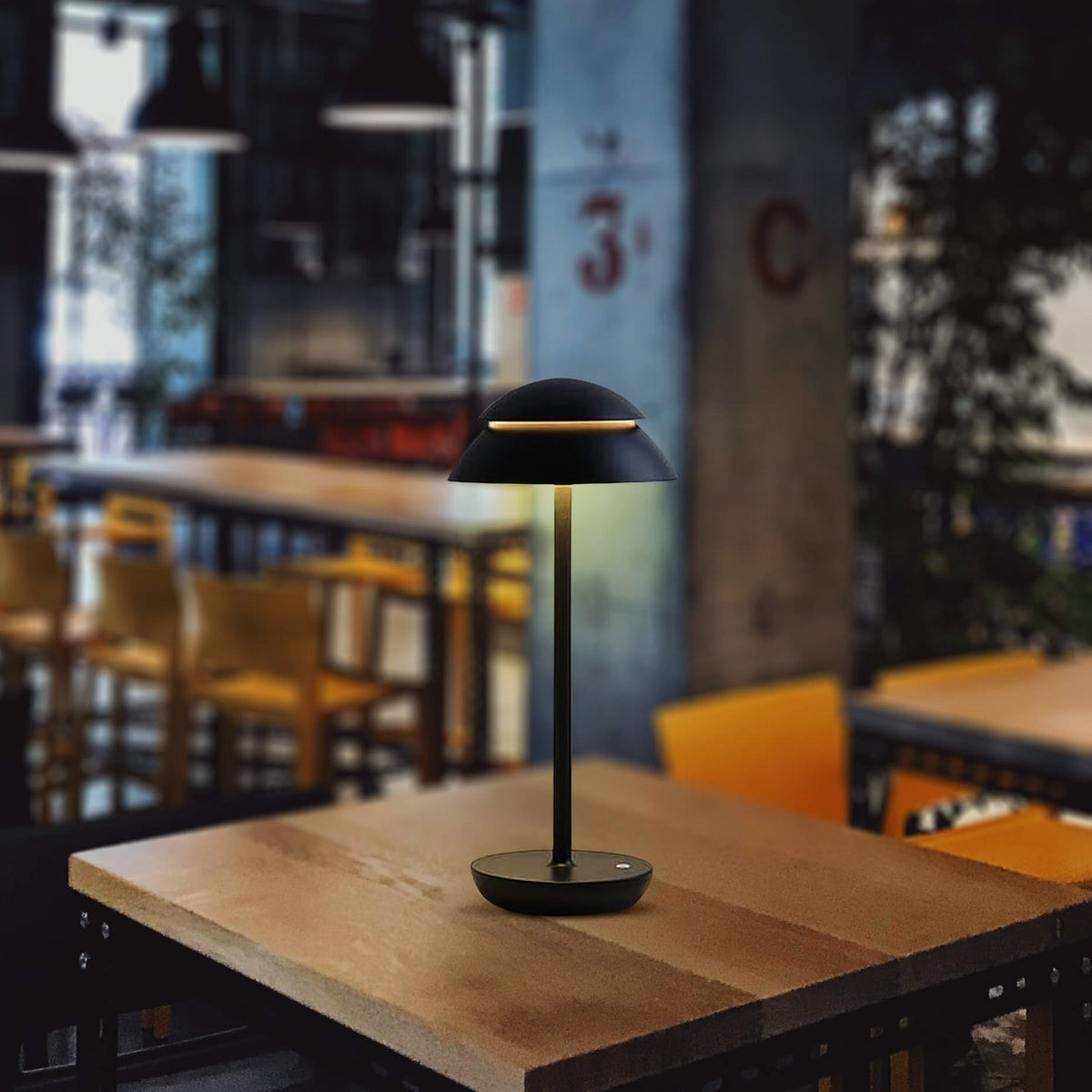 Torvex - Large Cordless Touch Table Lamp