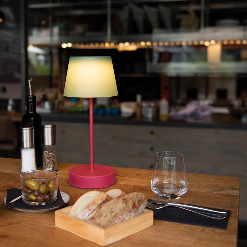 Olto - Elegant Table Lamp with a Modern Touch