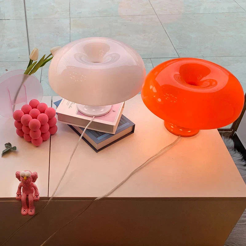 GlowMush - Elegant Mushroom Table Lamp
