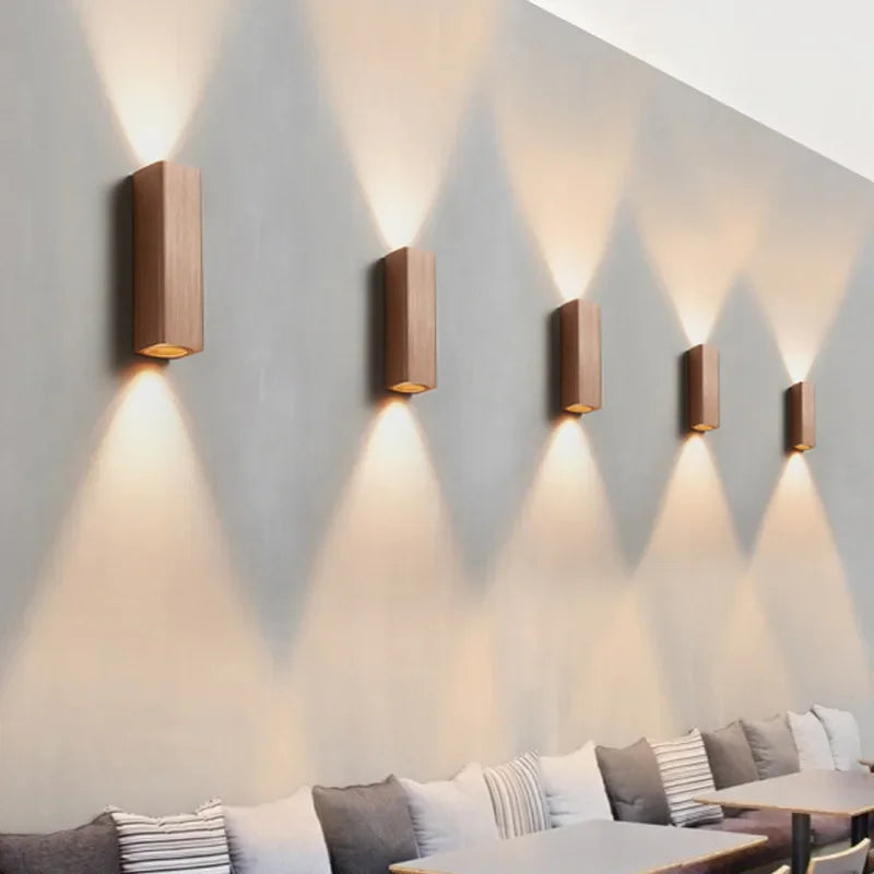 Nyvora - Elegant LED Wall Sconce for Bedroom and Hallway
