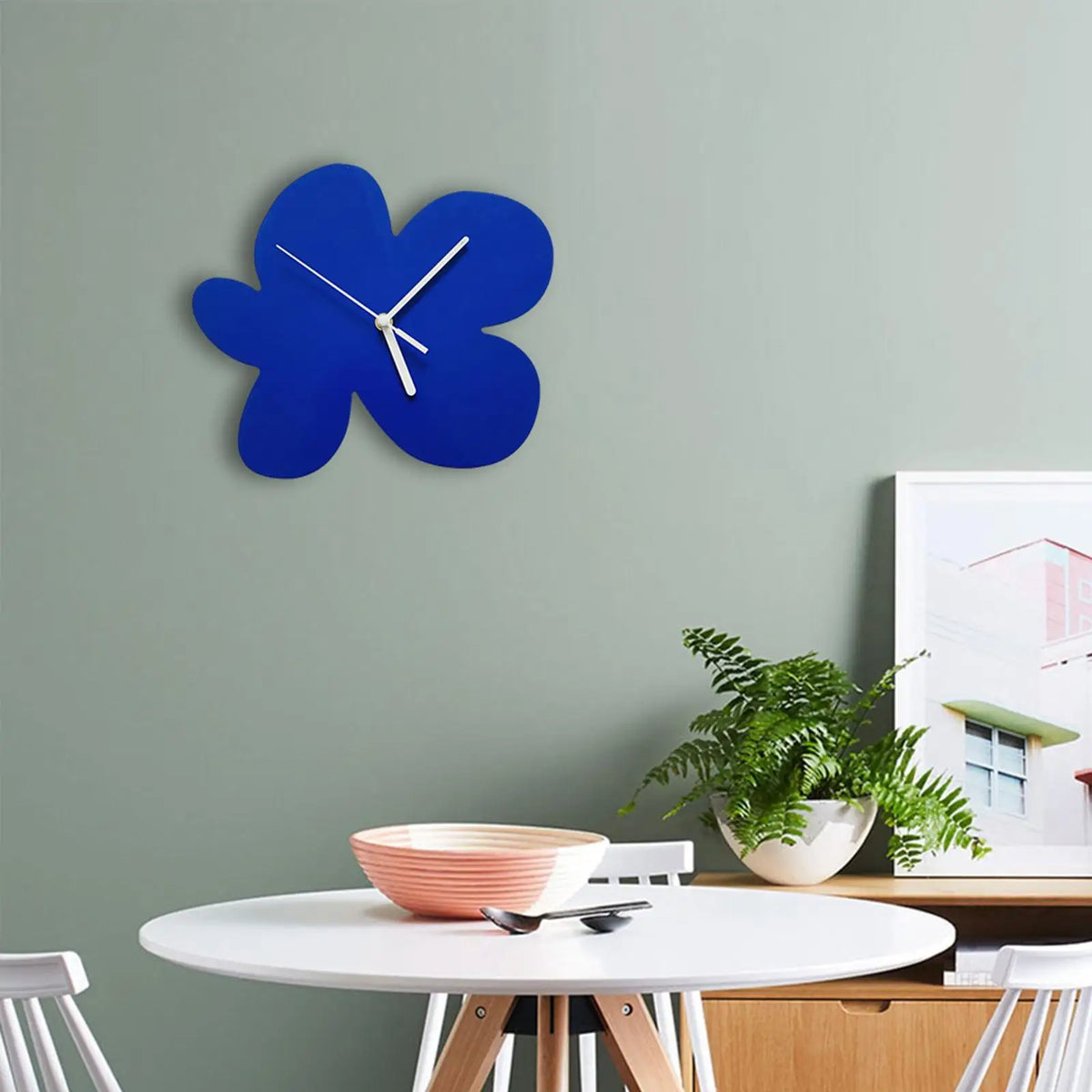 FloralTime - Elegant Flower Wall Clock for Your Home