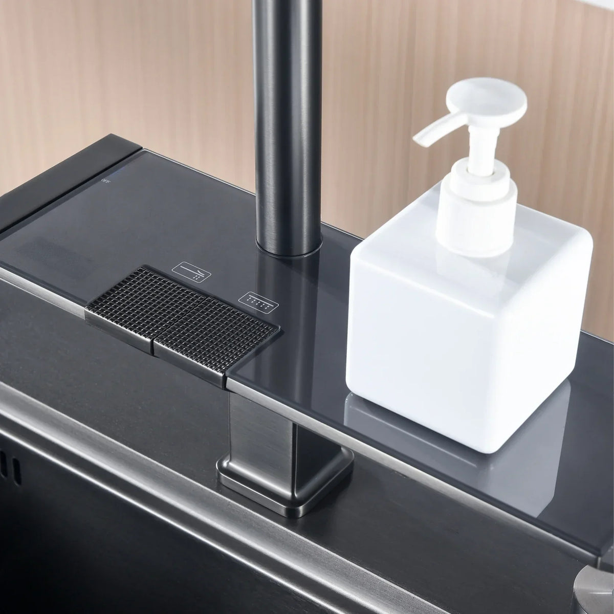 LuxChrome - Digital Kitchen Faucet with Pull-Out Sprayer