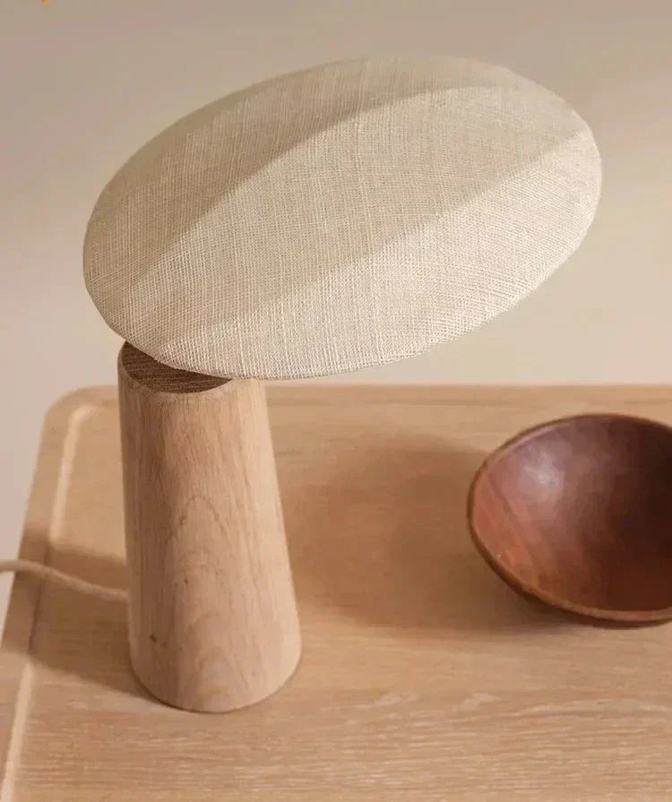 Tamoka - Retro Wooden Lamp for Serene Lighting