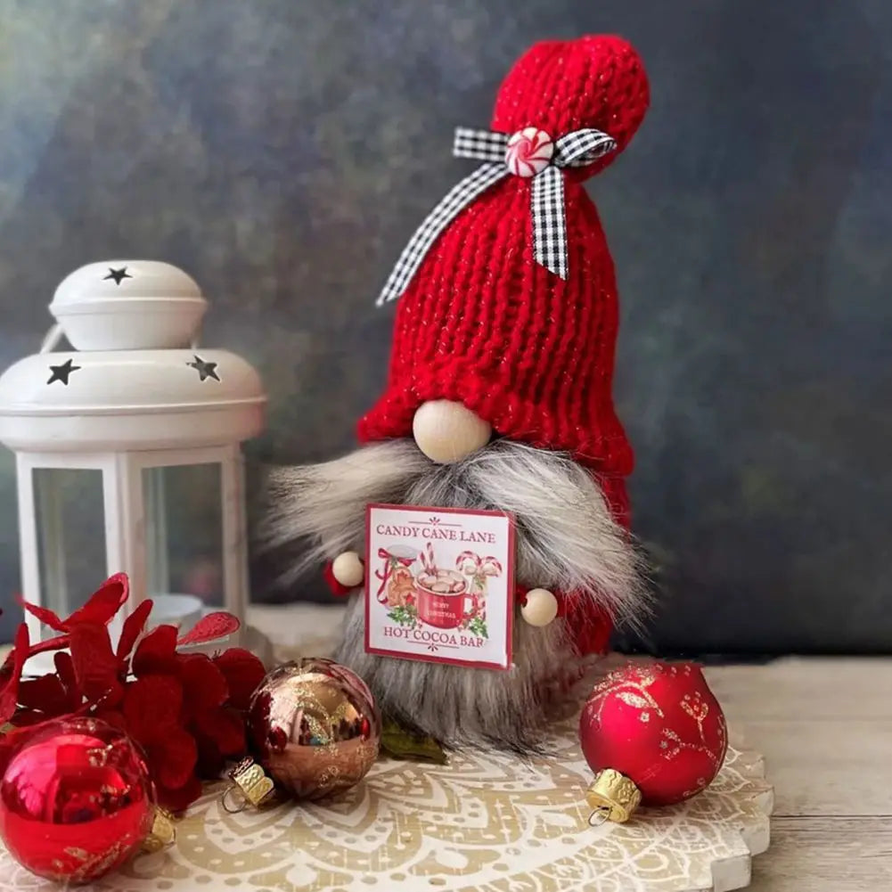 Dunvik - Handmade Knitted Gnomes for a Festive Atmosphere