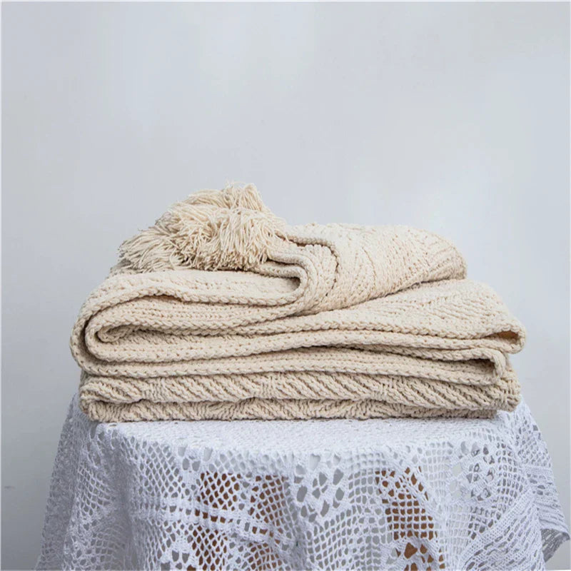HeartCozy - Heart-Fringe Knitted Chenille Throw