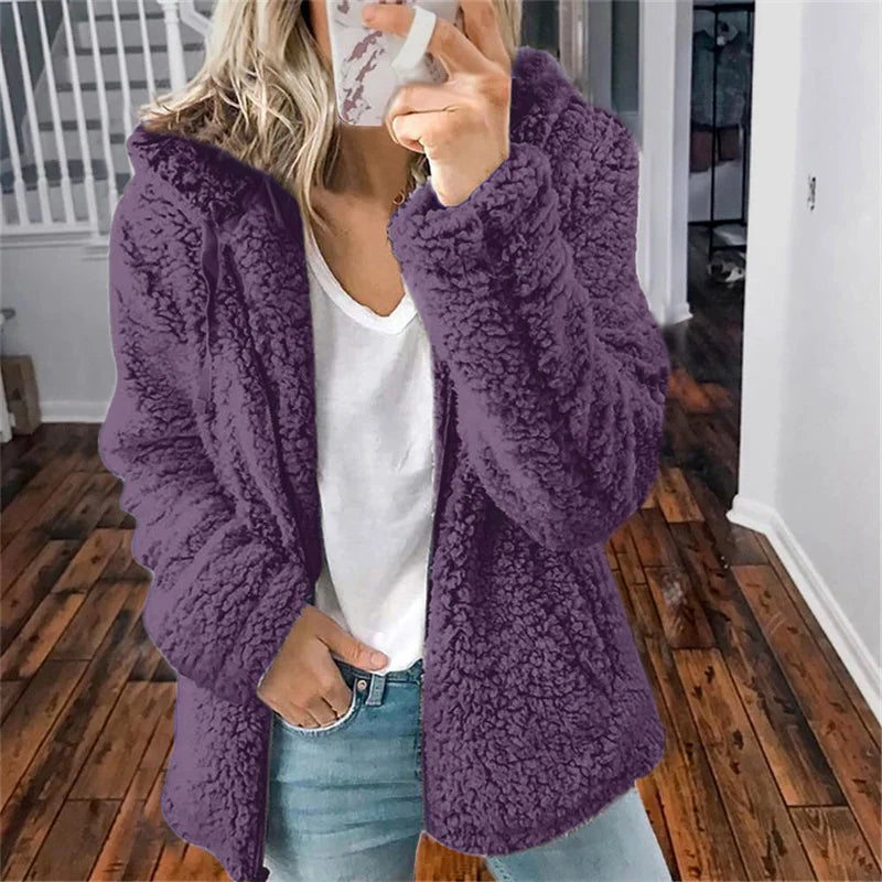 FashionNest Hoodie - Oversized Fleece Pullover for Winter