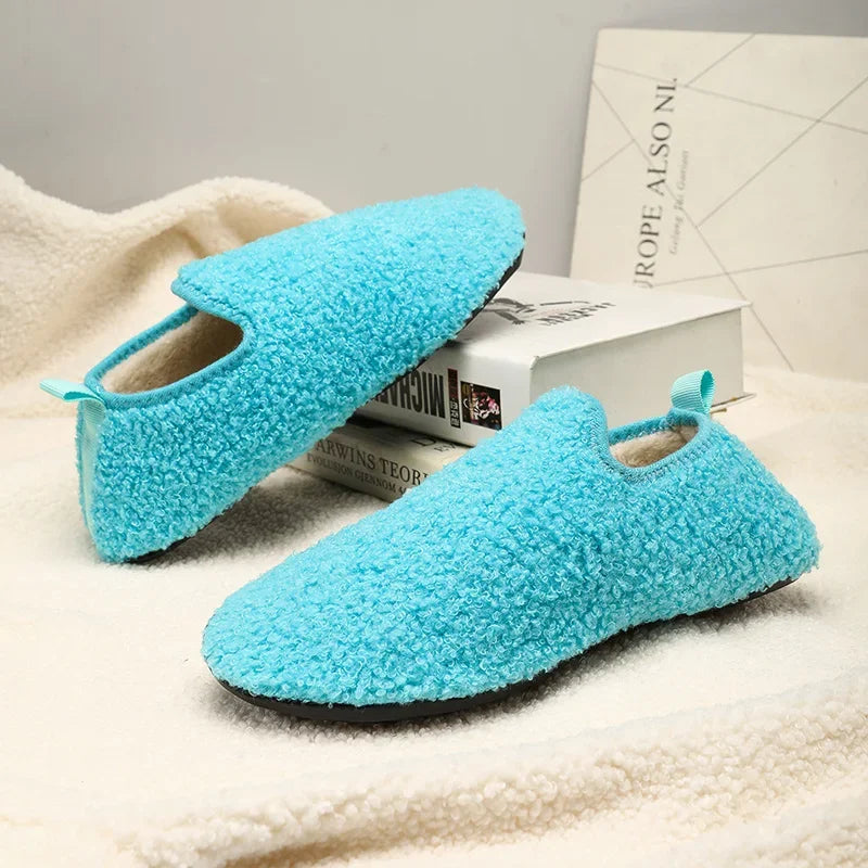 Wolkenwarmers - Non-Slip Plush Slippers for the Home