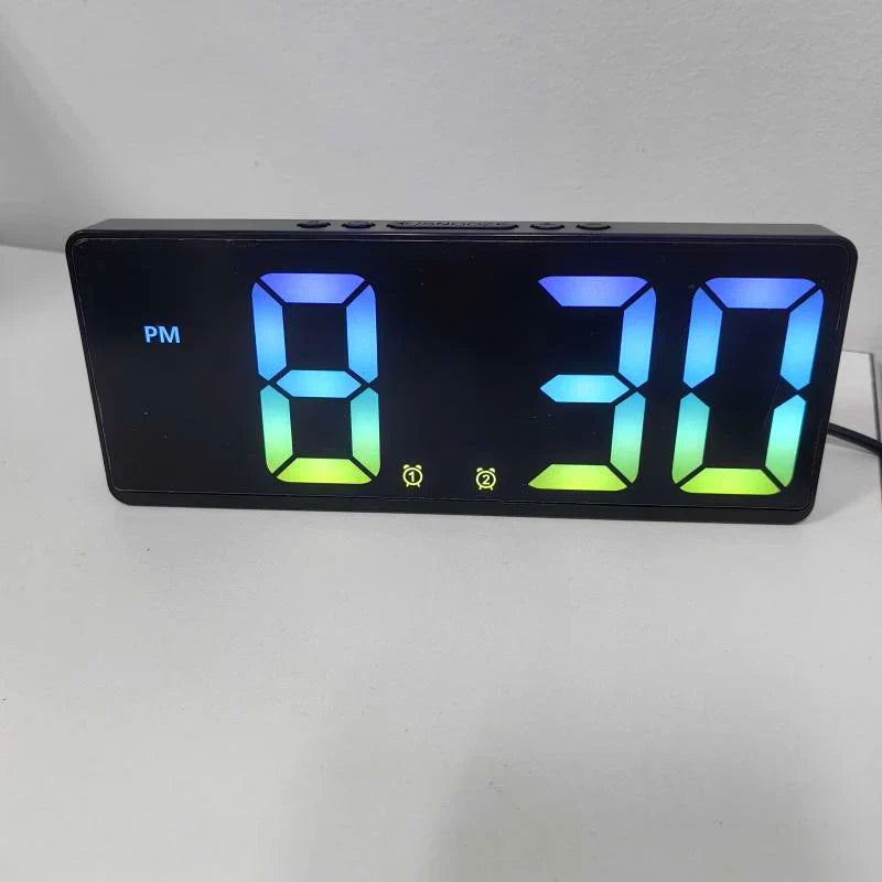 VoiceSnooze - LED Alarm Clock with Silent Night Mode
