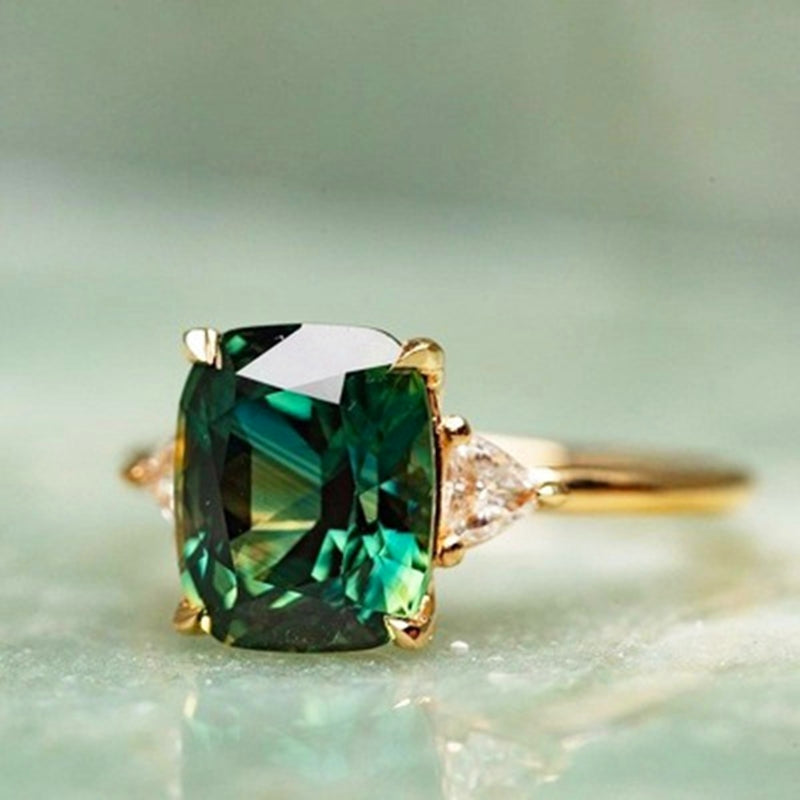 Elise - Elegant Square Green Emerald Ring