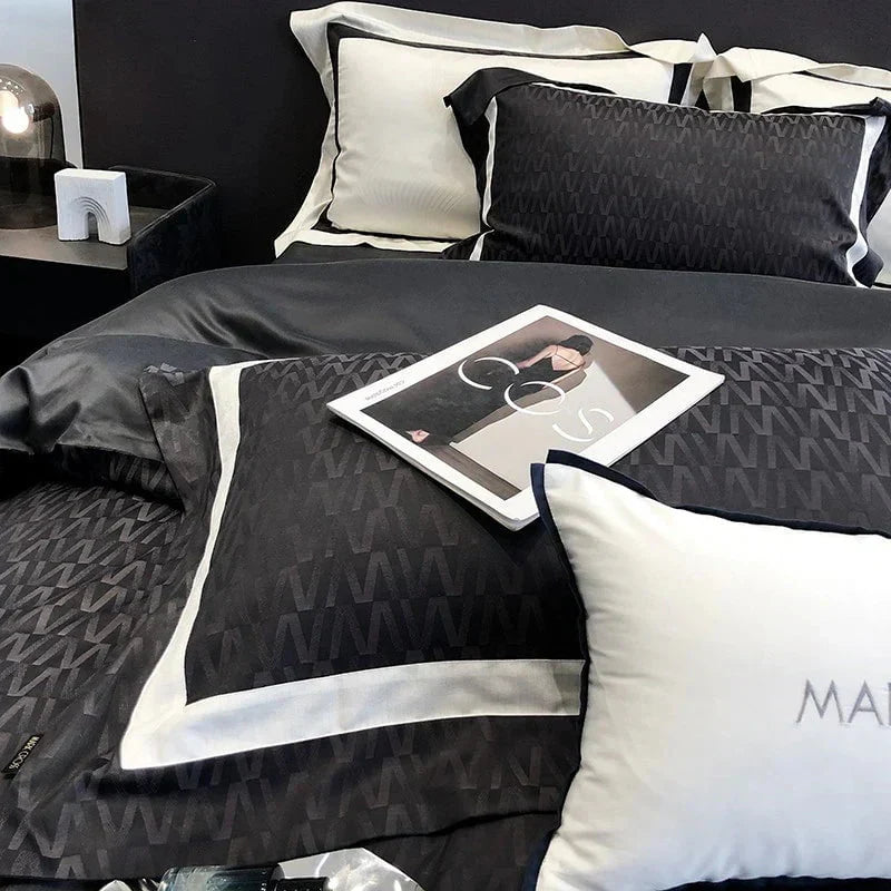Obscur Rhythm - Luxury Egyptian Cotton Black Duvet Cover Set