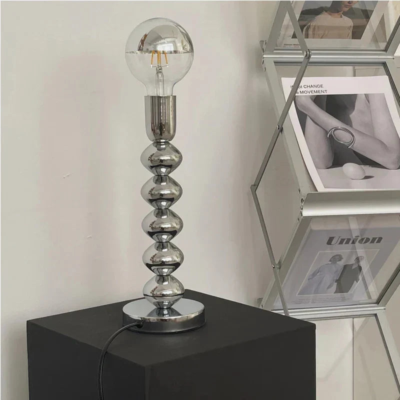 Otavia - Vintage LED Bedside Lamp for a Warm Ambience