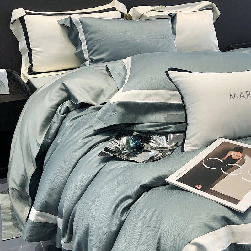 Serene Escape - Luxury Egyptian Cotton Duvet Cover Set