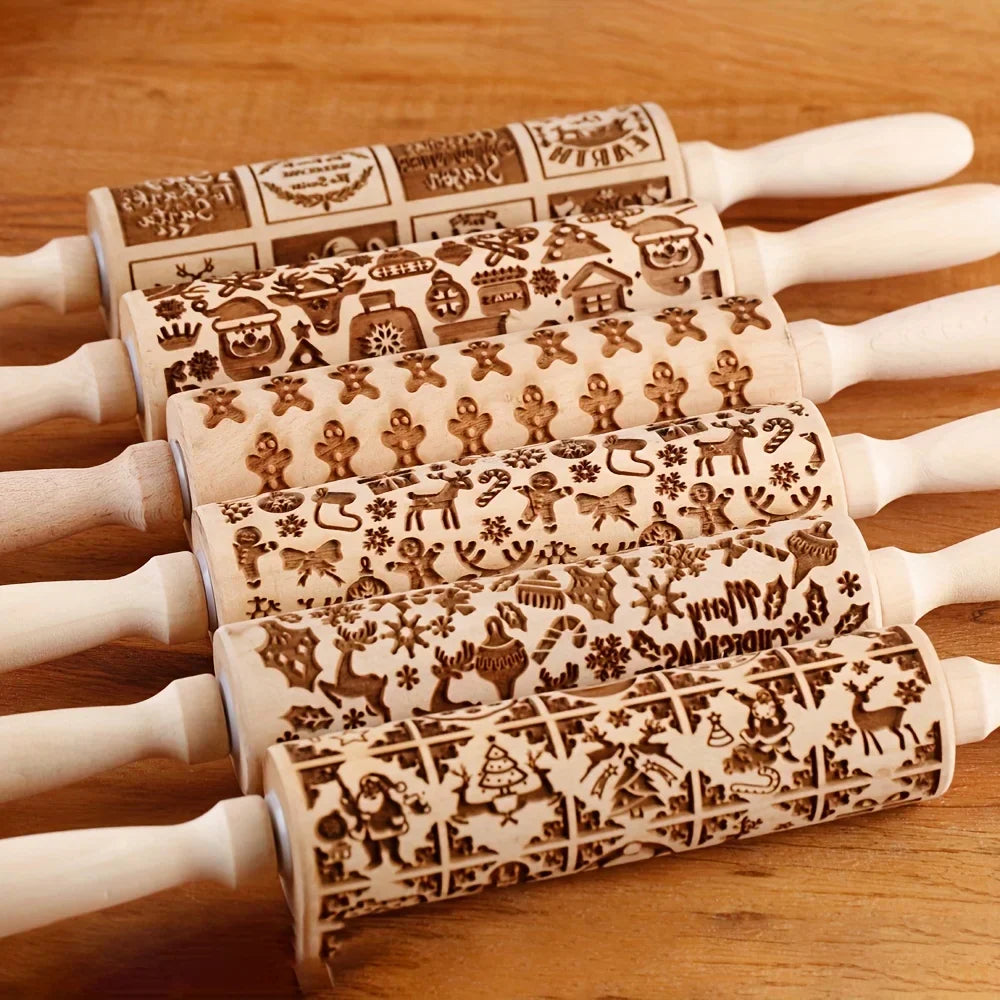RoulNoel - Festive Wooden Christmas Rolling Pin