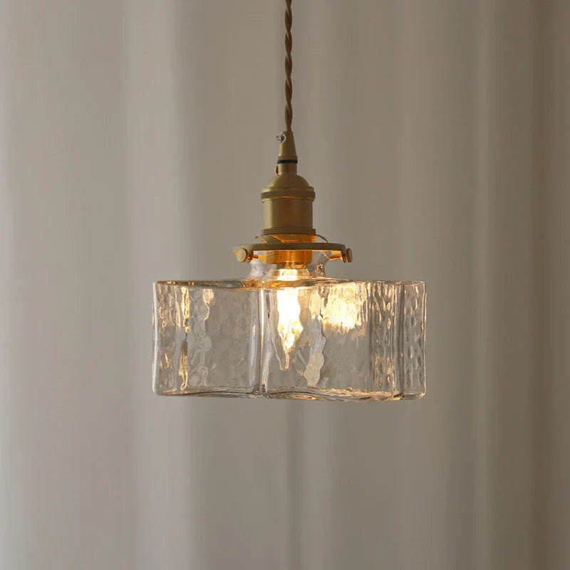 Lumière Light - Elegant Pendant Light with Gold Cable