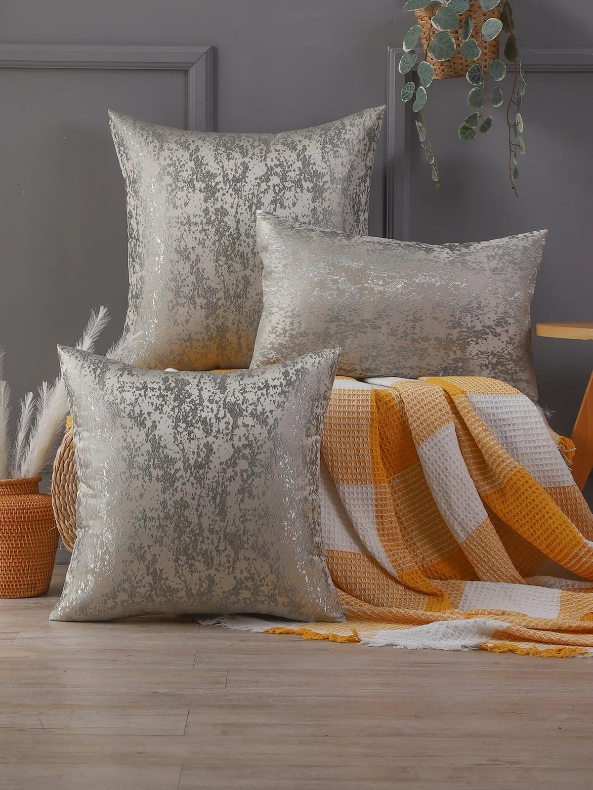 Ufjorda - Scandinavian Minimalist Cushion Cover