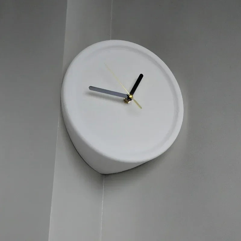 SilentCorner - No-Drill Silent Corner Wall Clock