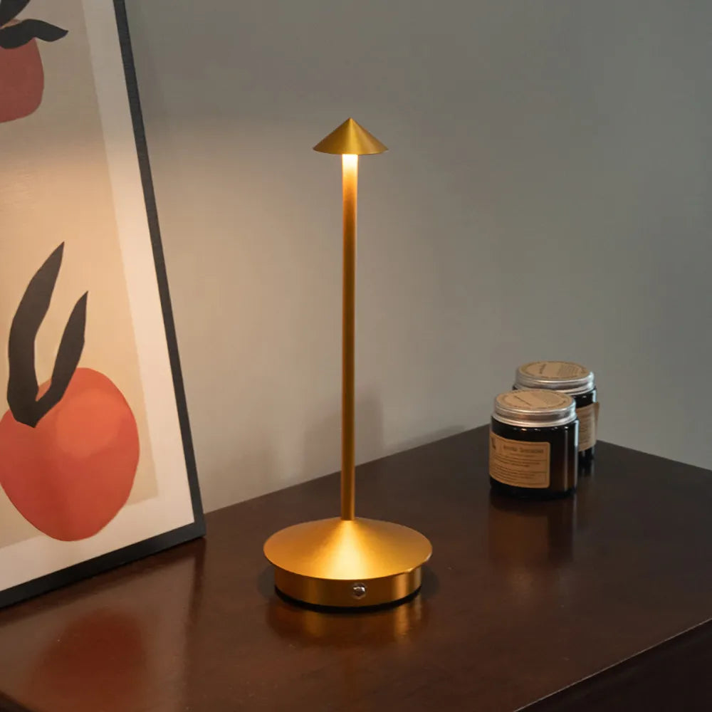 Farolite - Rechargeable Wireless LED Desk Lamp
