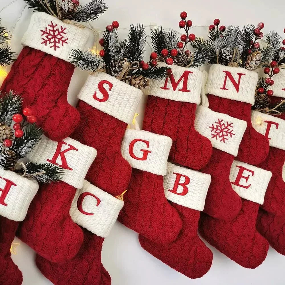 NoelEnTricot - Knitted Christmas Stocking with Snowflake Pattern