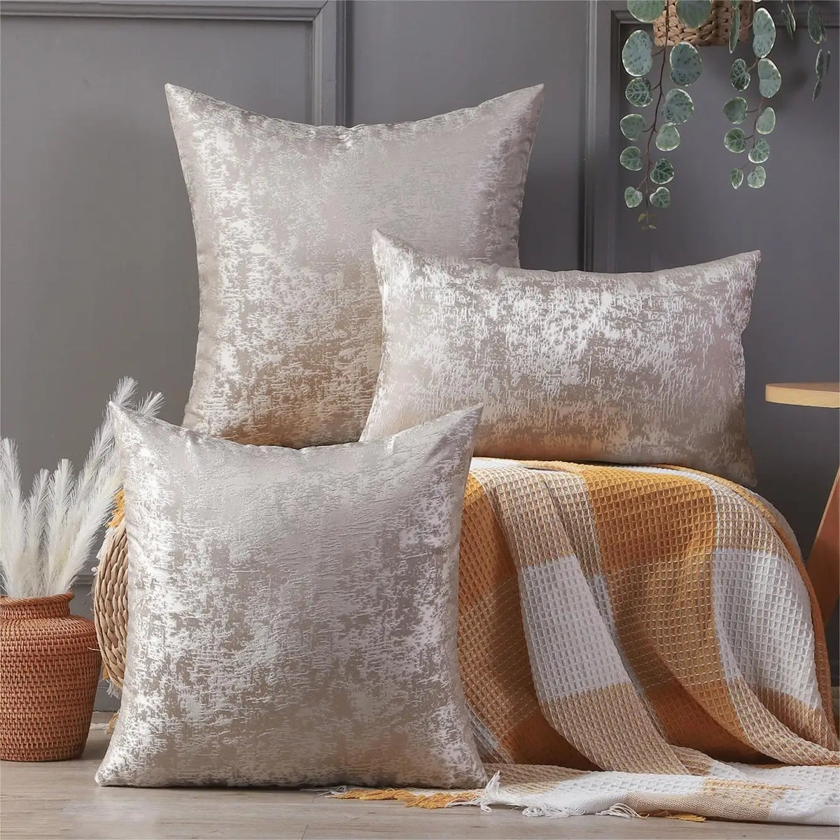 Ufjorda - Scandinavian Minimalist Cushion Cover
