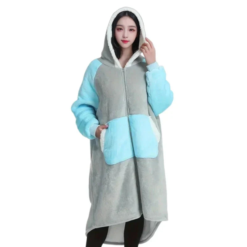 PlaidCozy Hoodie - Oversized Fleece Zip-Up for Winter