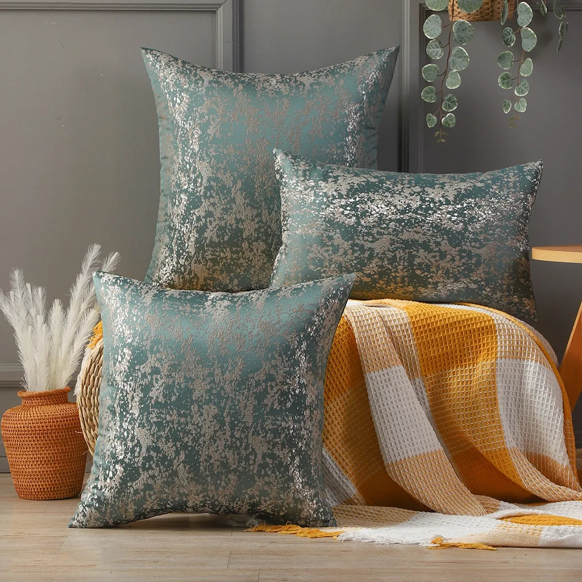 Ufjorda - Scandinavian Minimalist Cushion Cover