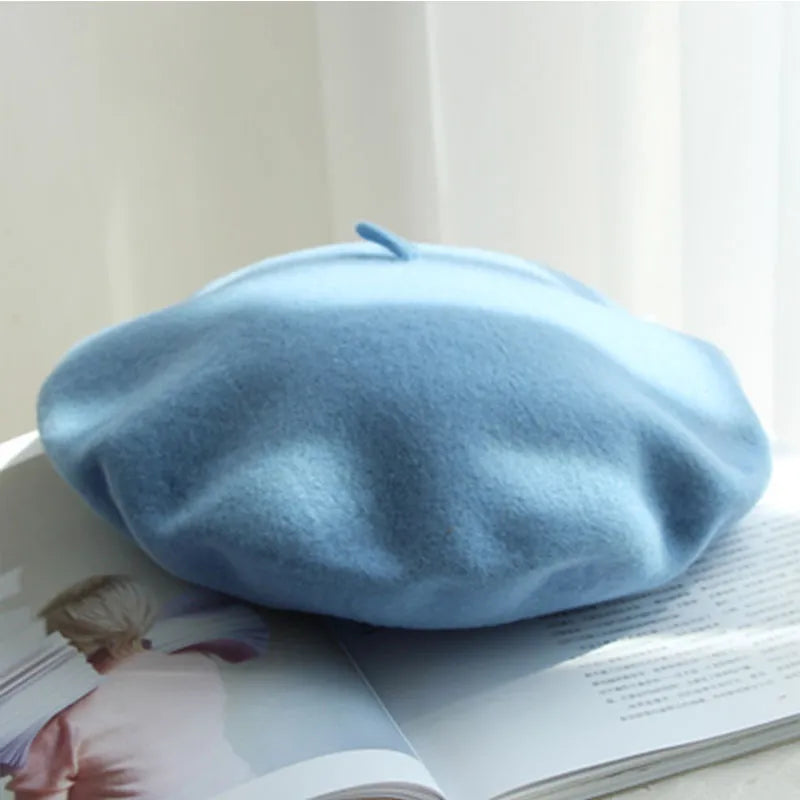WoolCharm - Luxury Wool Beret for Winter Comfort