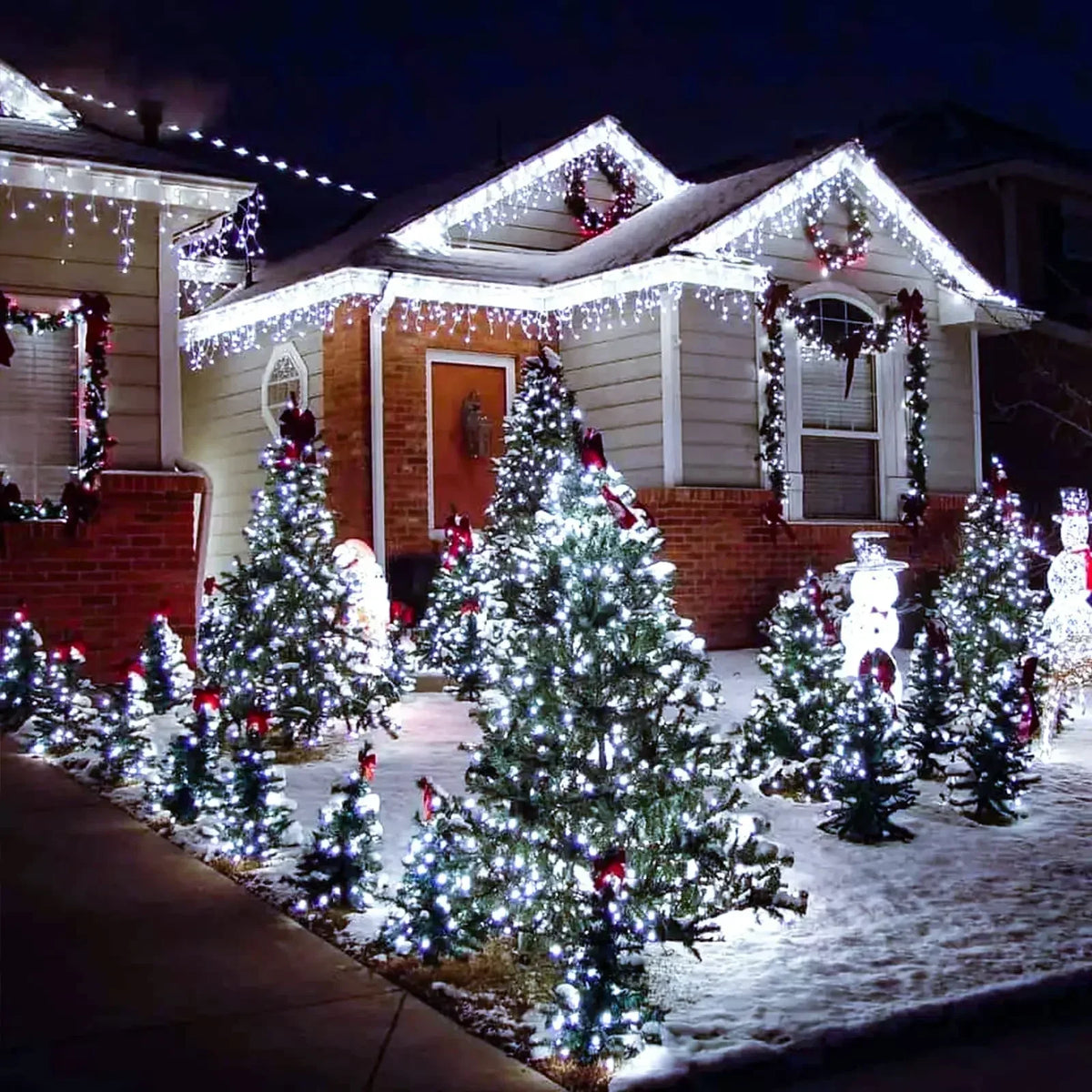 LumiereJoyeuse Solar LED String Lights - Outdoor Christmas Lighting