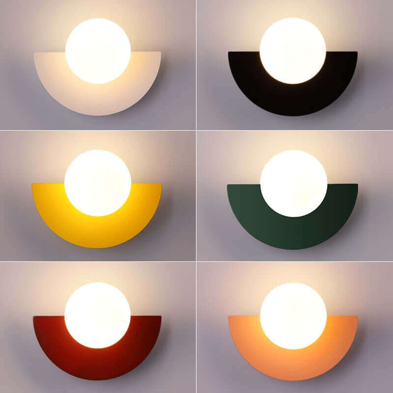 Charme Boréal - Half-Moon Metal Wall Sconce