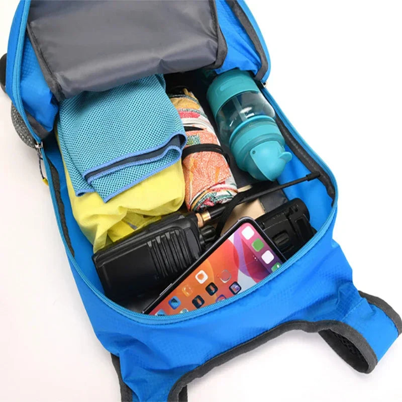 ActiveGear - Lightweight Breathable 20L Hiking Backpack