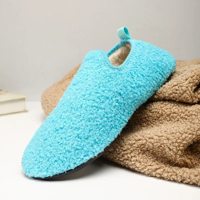 Wolkenwarmers - Non-Slip Plush Slippers for the Home