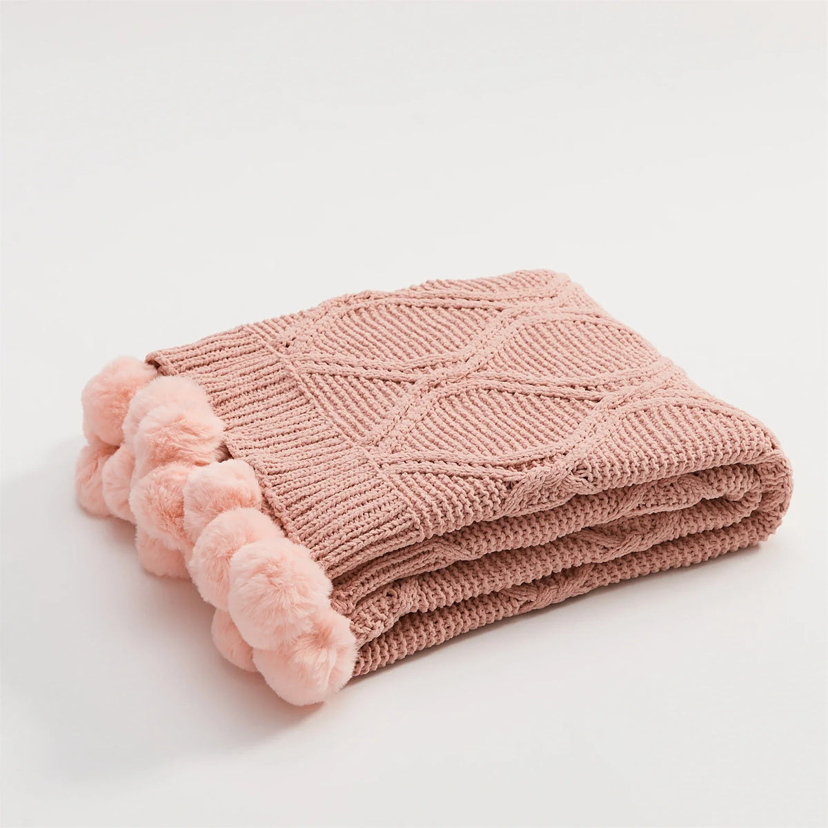 HeartCozy - Heart-Fringe Knitted Chenille Throw