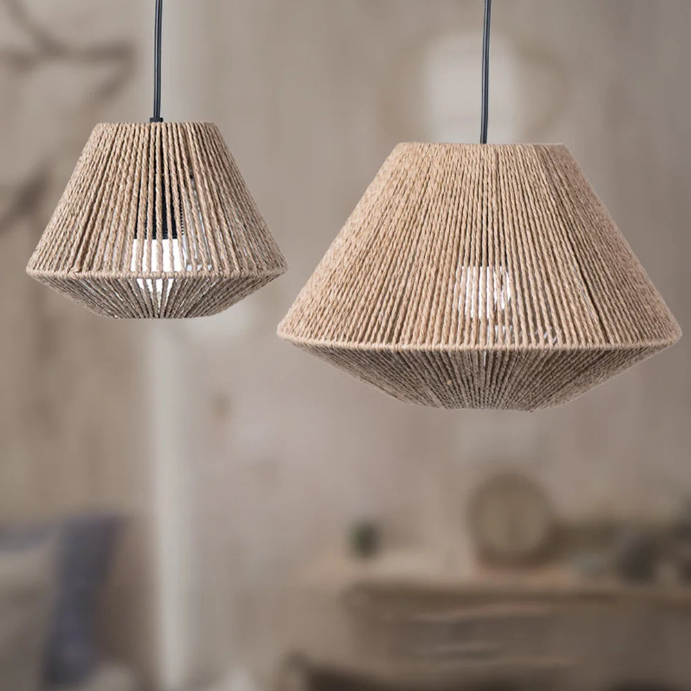 Rattan Pendant Light - Geometric Design Hanging Lamp for a Warm Atmosphere
