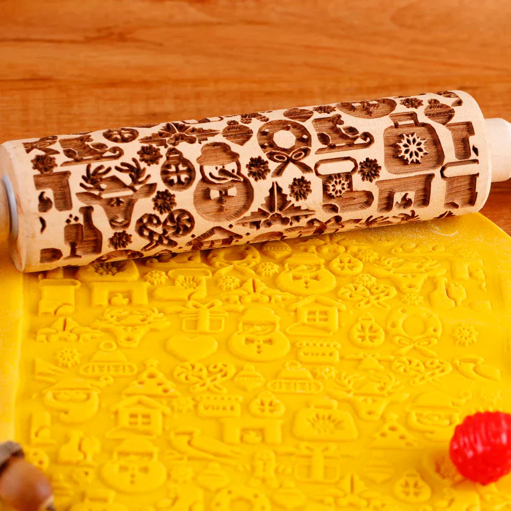 RoulNoel - Festive Wooden Christmas Rolling Pin