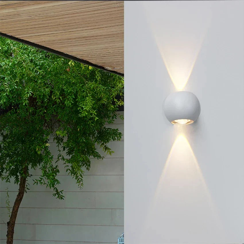 Corvantis - 6W Solar Outdoor Wall Light