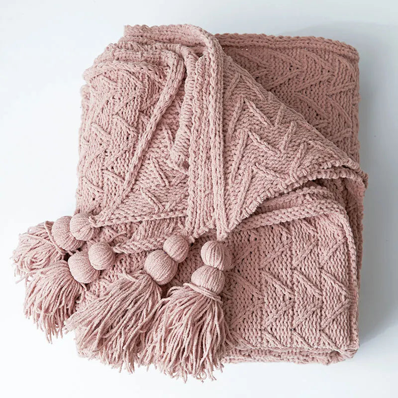 HeartCozy - Heart-Fringe Knitted Chenille Throw