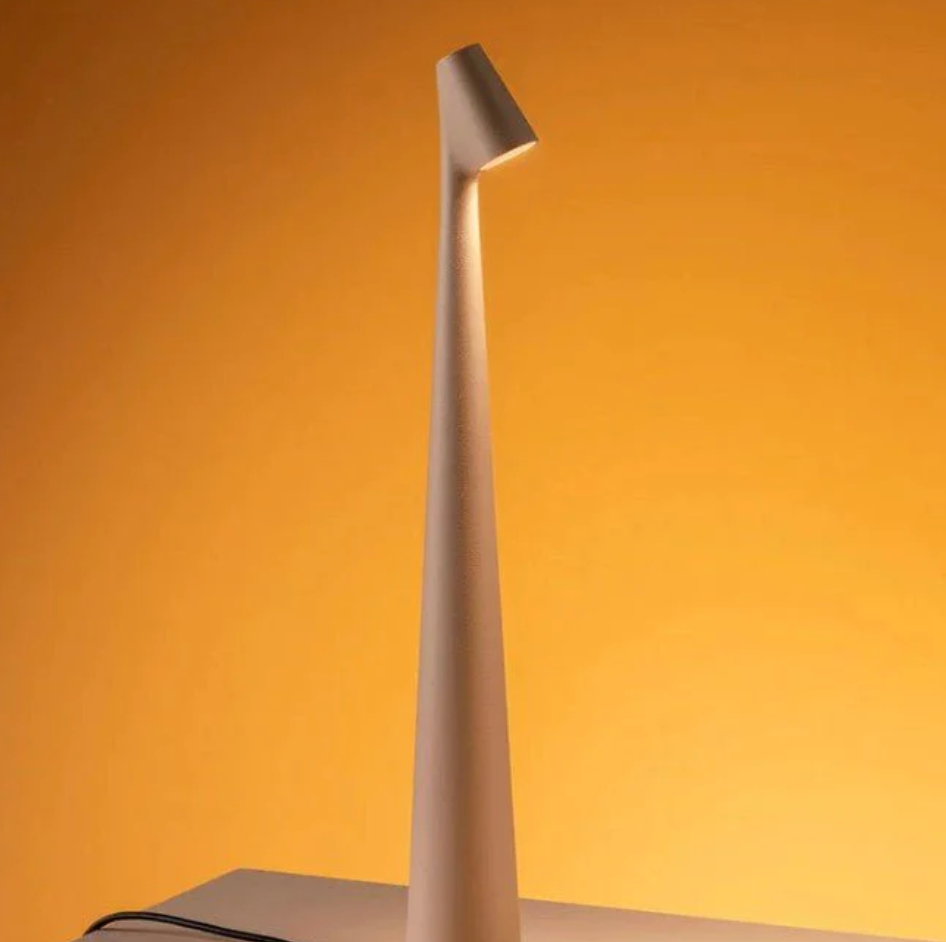 Guyrenna - Adjustable Touch Lamp for Refined Interiors