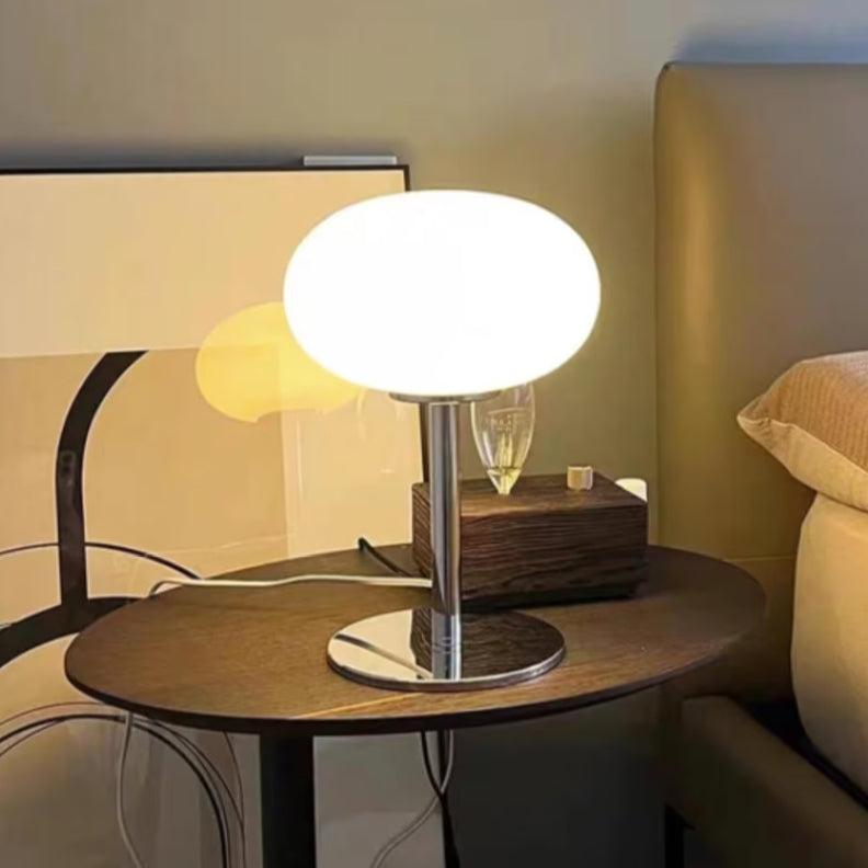 SérénitéMagique - Elegant Beige Table Lamp for Ambient Light