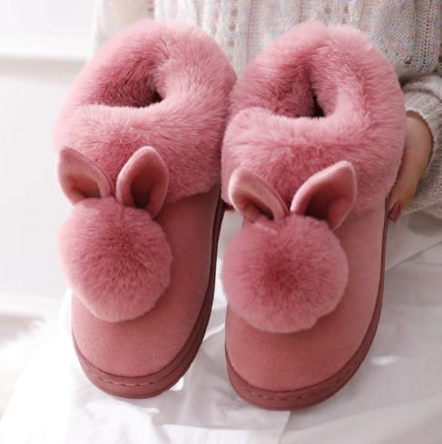 CozyFeet - Cozy Bunny Slippers for Ultimate Comfort