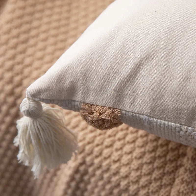 Lumière - Luxurious Tufted Fabric Cushion Cover