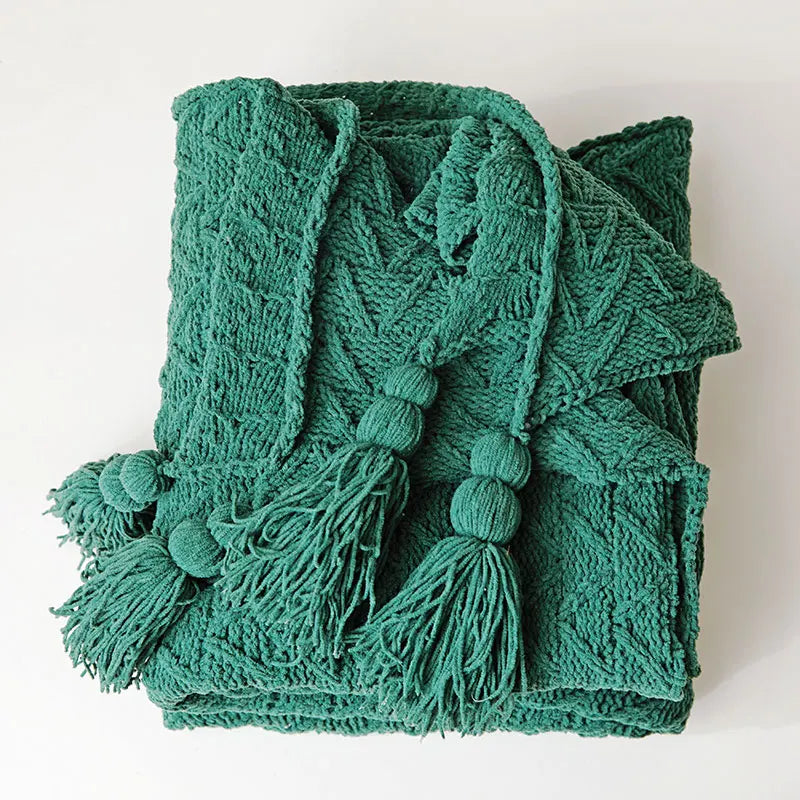 HeartCozy - Heart-Fringe Knitted Chenille Throw